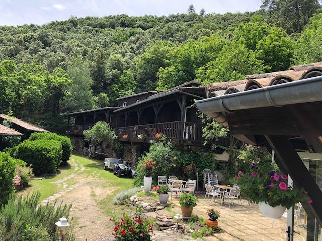 Le Sentier Des Arches 호텔 Beaumont  외부 사진